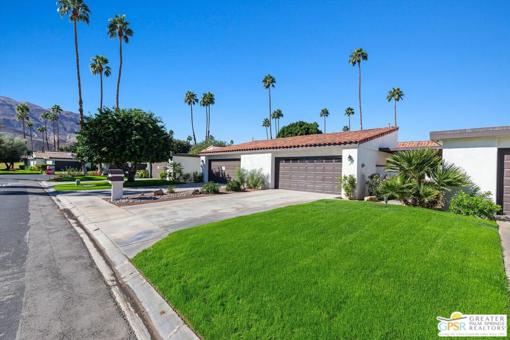 Rancho Las Palmas C.C. - Residential