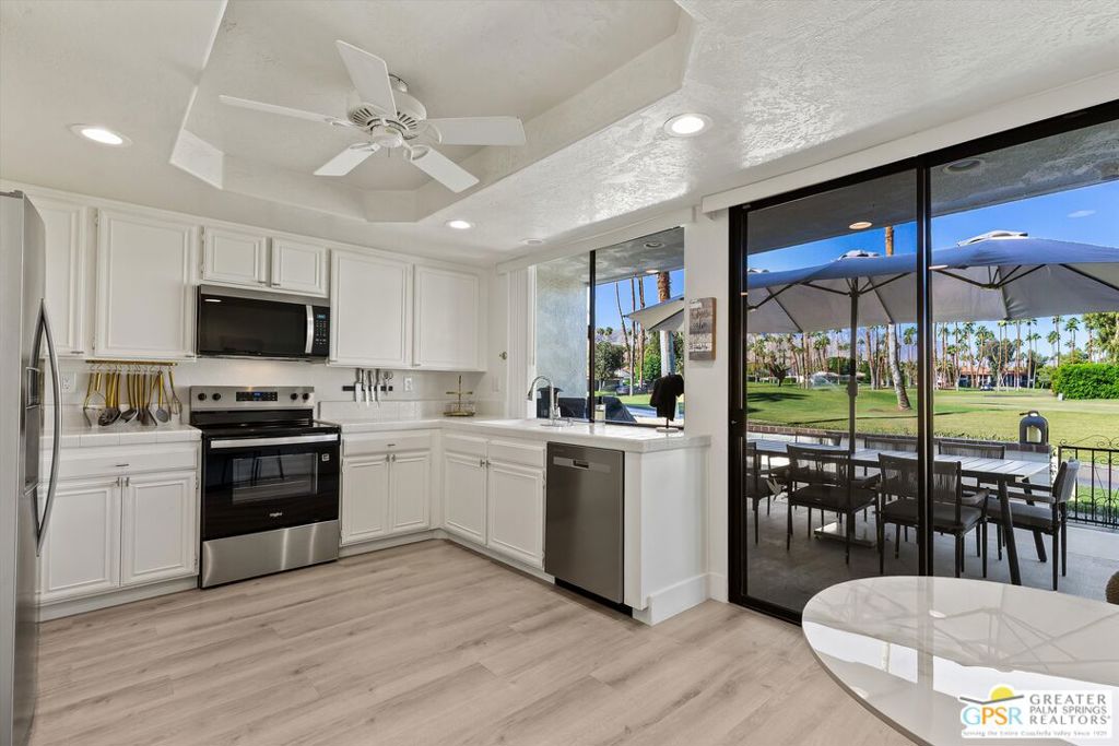 Rancho Las Palmas C.C. - Residential