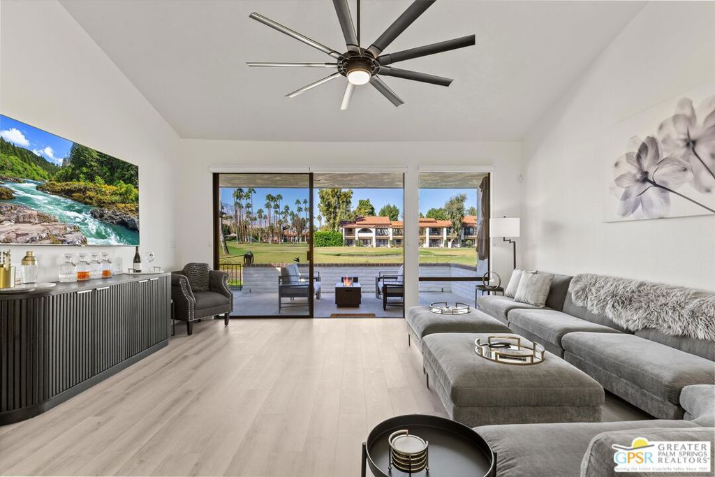 Rancho Las Palmas C.C. - Residential