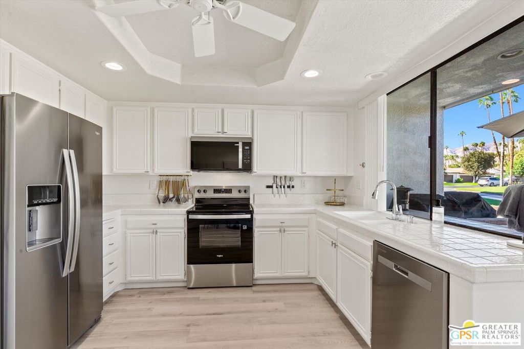 Rancho Las Palmas C.C. - Residential