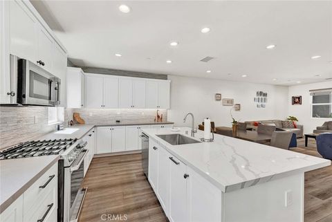 115 Hideaway Loop Mission Viejo CA 92692