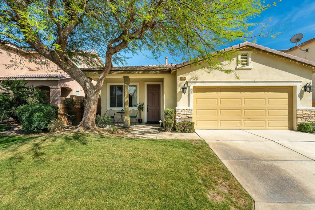 48692 Anastacia Court