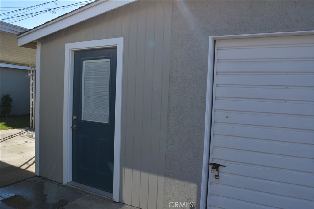 plaza south of spring - Residential