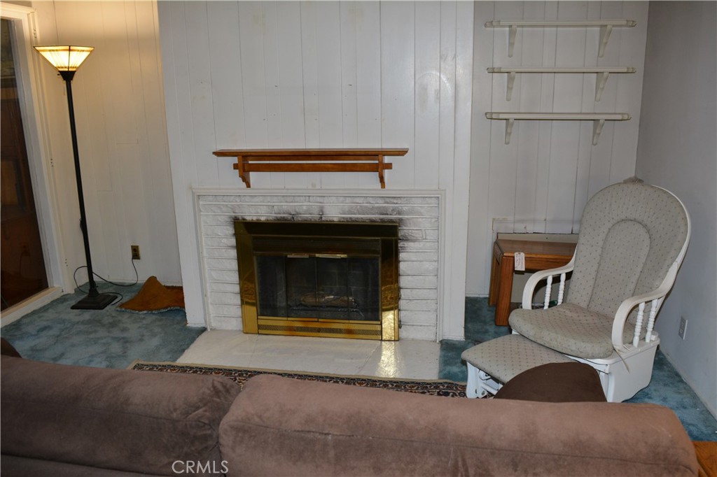 plaza south of spring - Residential