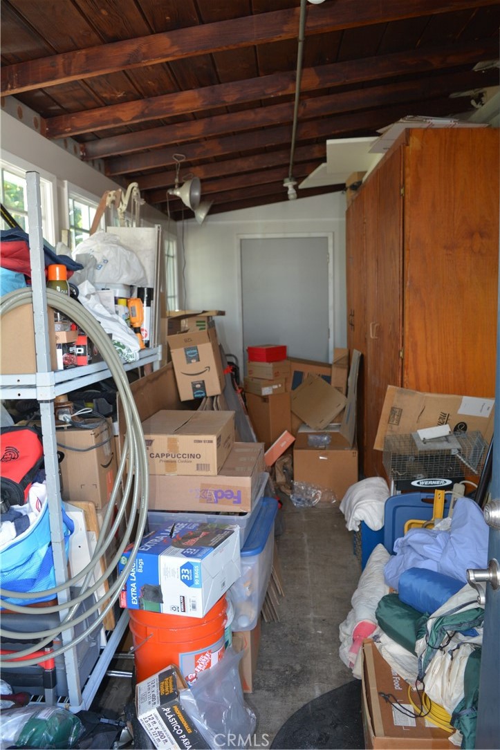 plaza south of spring - Residential