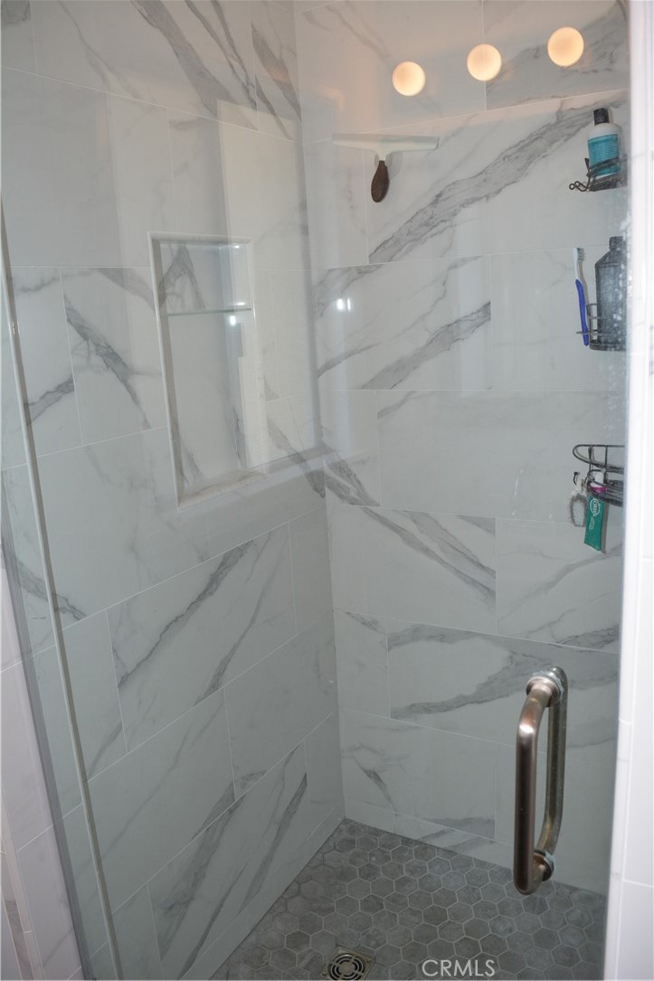 plaza south of spring - Residential