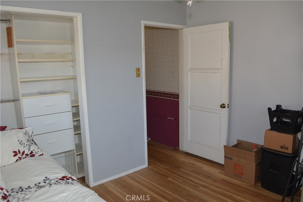 plaza south of spring - Residential