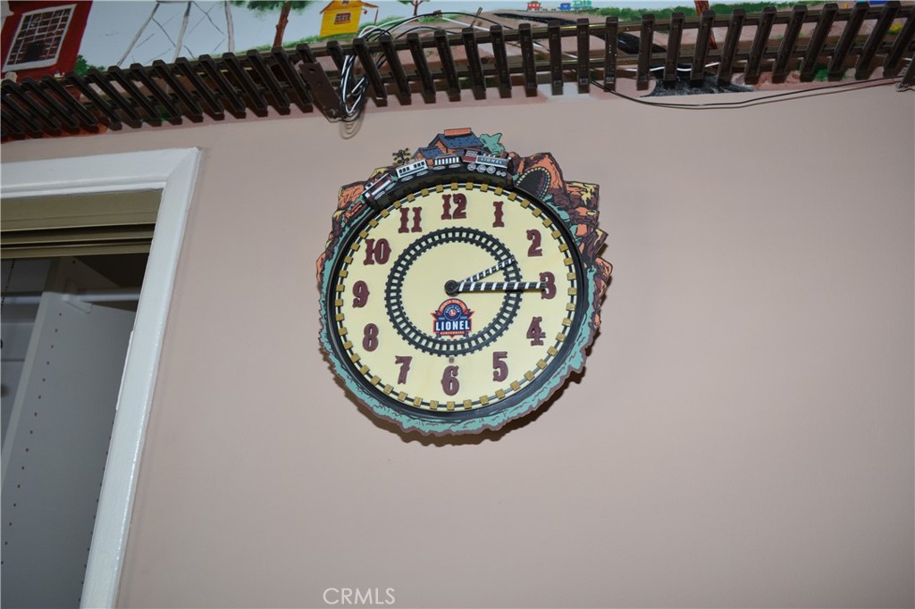 plaza south of spring - Residential