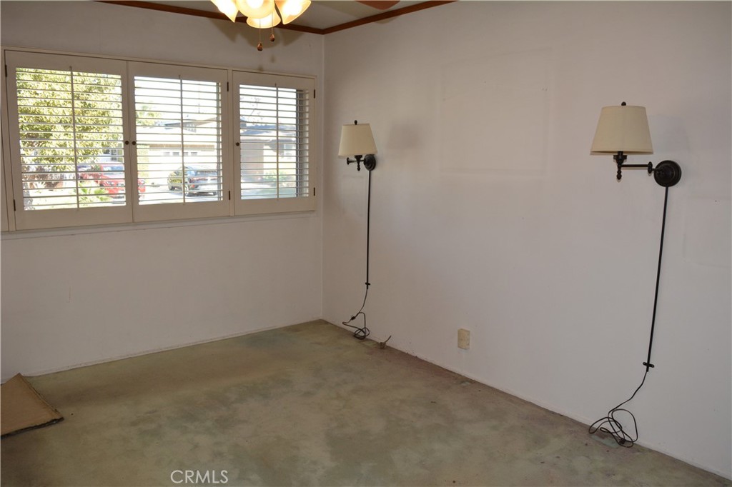 plaza south of spring - Residential