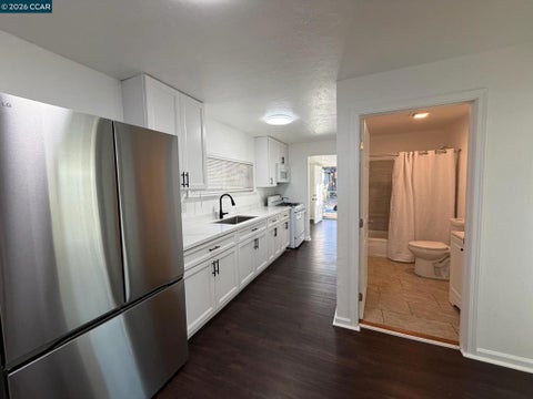 Photo of 723 Florida St St, Vallejo, CA 94590 (MLS # 41144976)