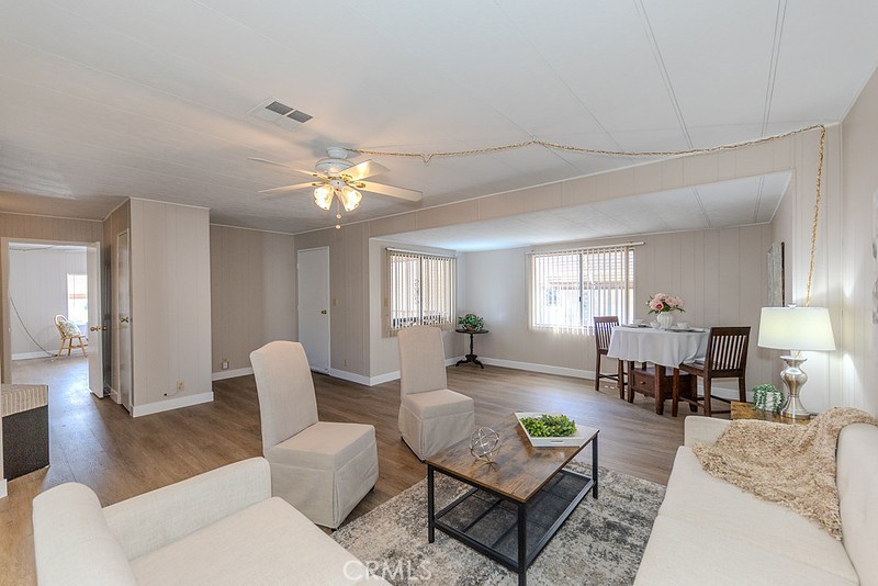 8509 Beverly Blvd 74