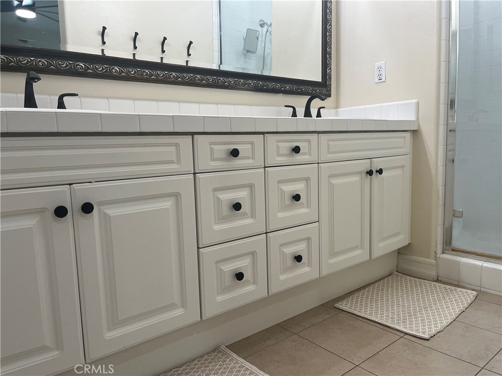 Laurels @ Providence Ranch (LAUR) - Residential Lease