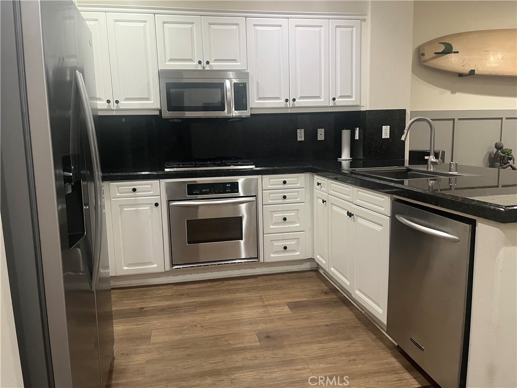 Laurels @ Providence Ranch (LAUR) - Residential Lease