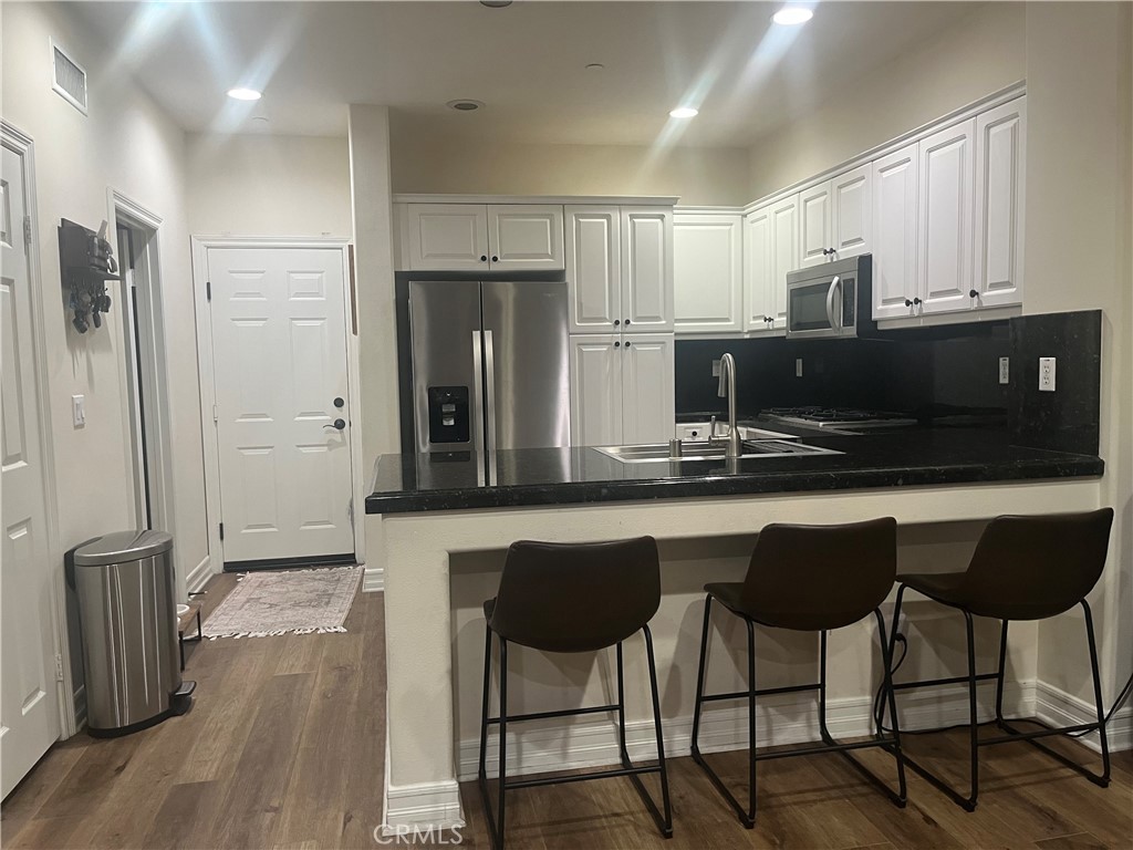 Laurels @ Providence Ranch (LAUR) - Residential Lease