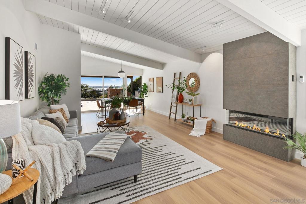 Pacific Beach - Residential