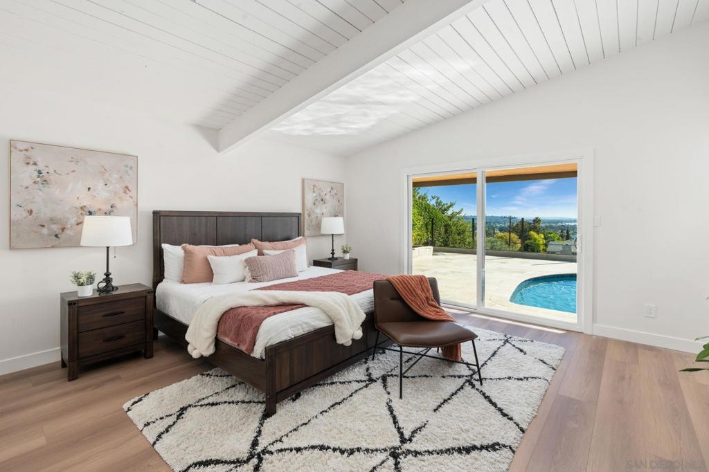 Pacific Beach - Residential