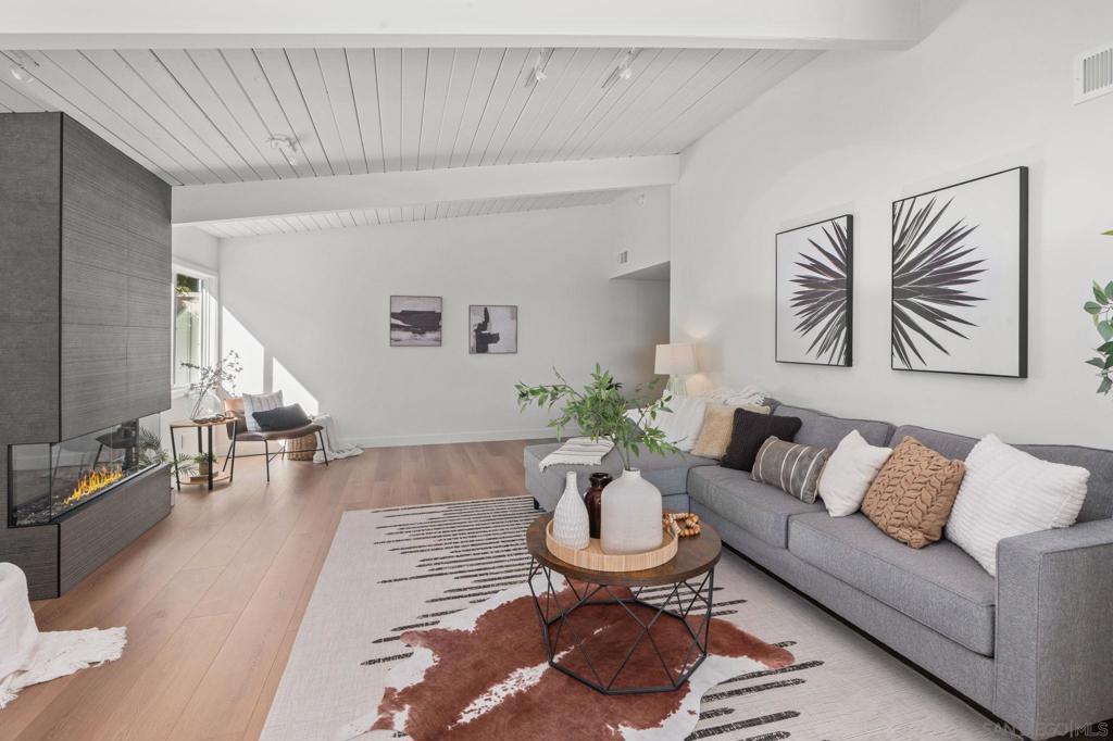 Pacific Beach - Residential