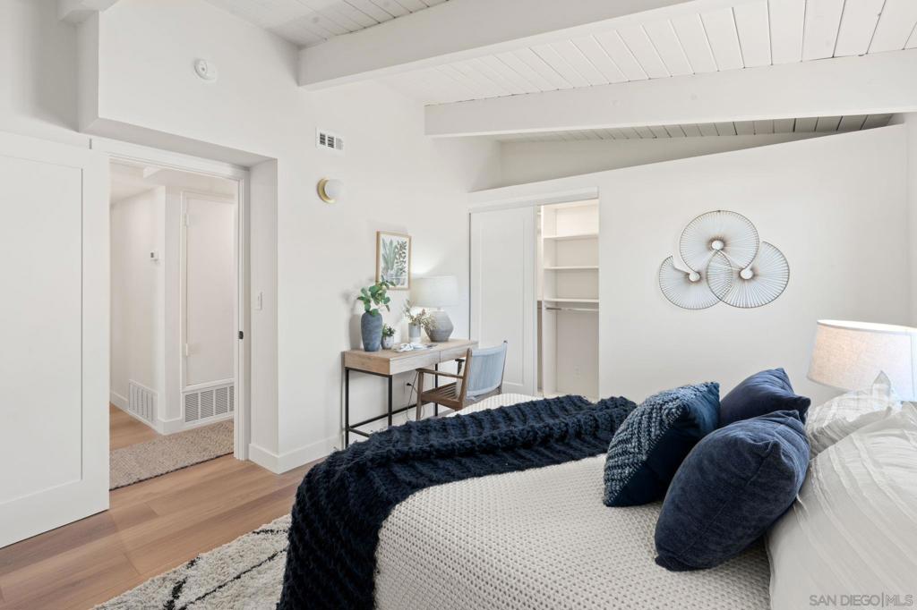 Pacific Beach - Residential