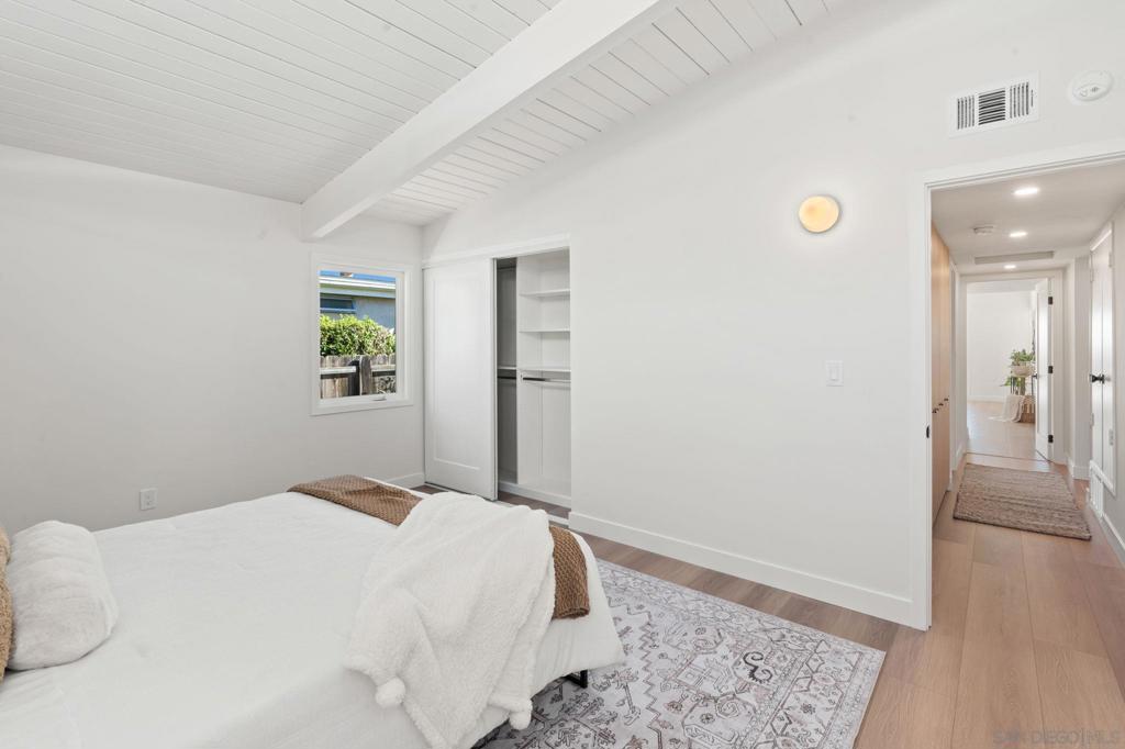 Pacific Beach - Residential