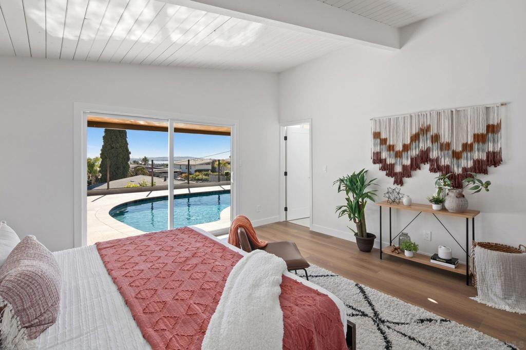 Pacific Beach - Residential