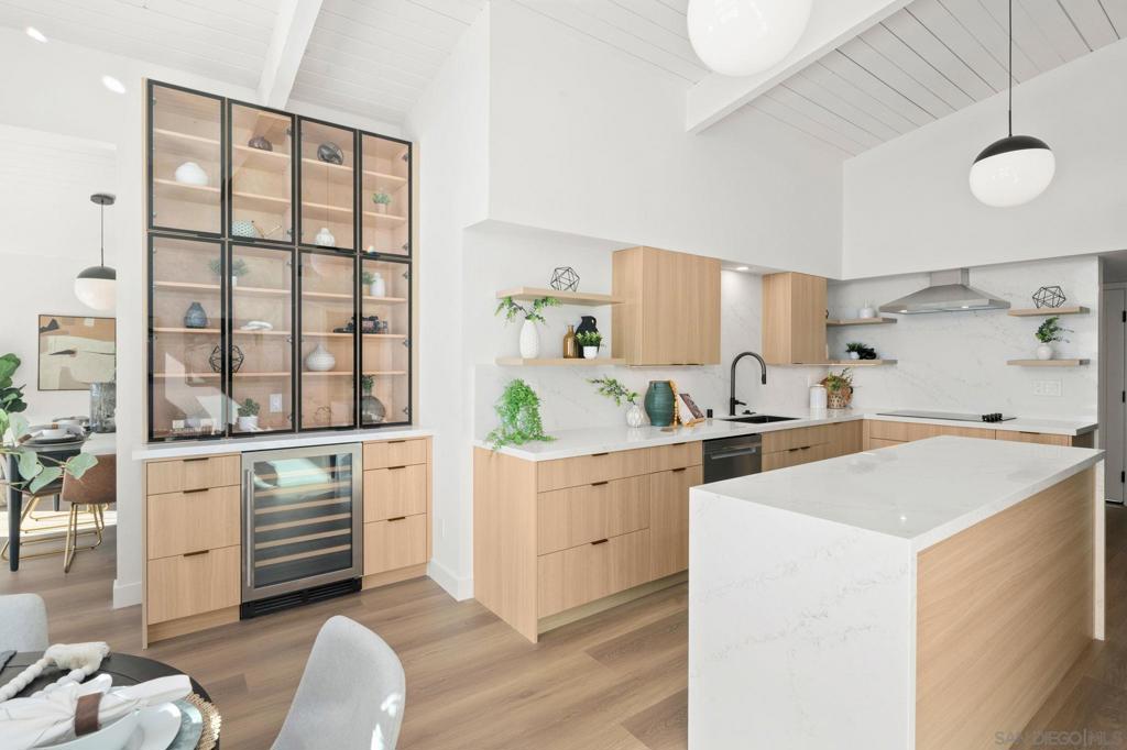 Pacific Beach - Residential