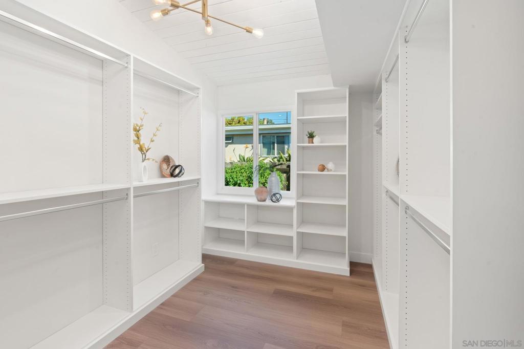 Pacific Beach - Residential