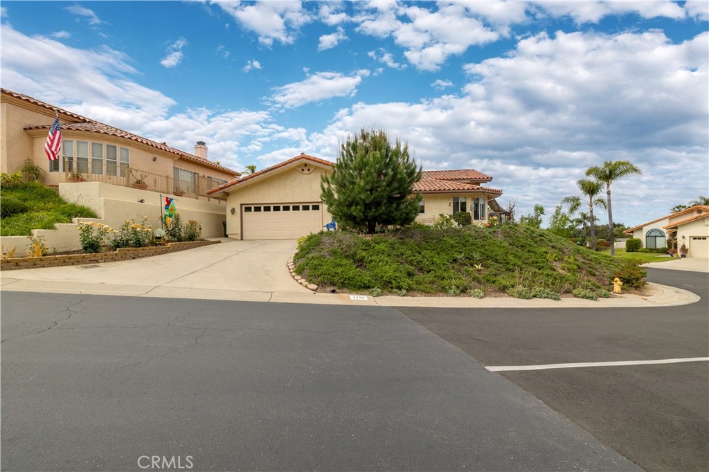 1113 Crescent Bend