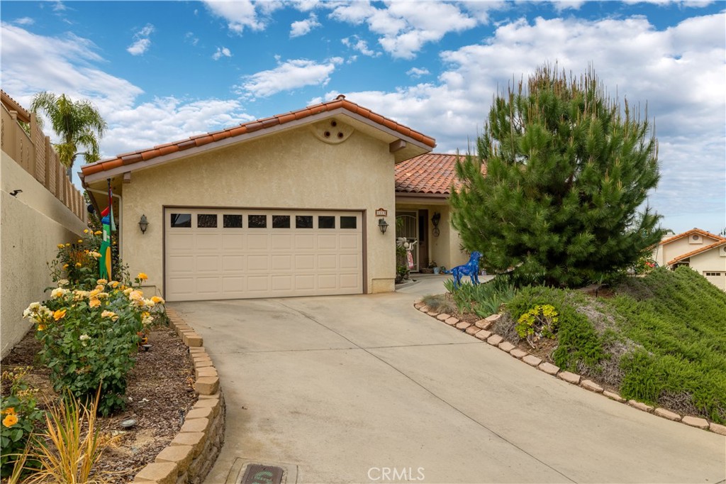 1113 Crescent Bend