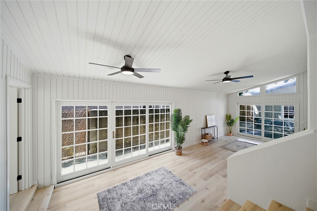 1512 W 36th