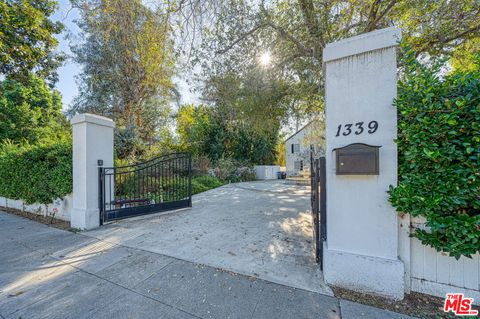 Photo of 1339 Garfield Avenue, South Pasadena, CA 91030 (MLS # 25610843) Photo of 1339 Garfield Avenue, South Pasadena, CA 91030 (MLS # 25610843)