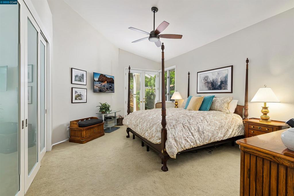 GOLDEN EAGLE LUX - Residential