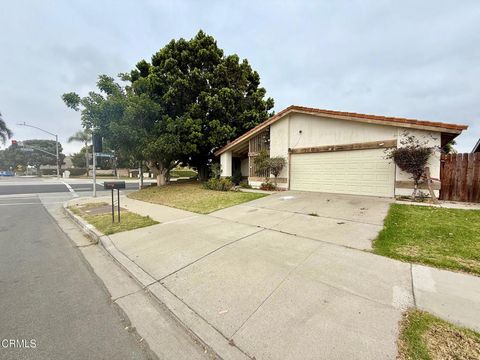 1431 Holly Avenue Oxnard CA 93036