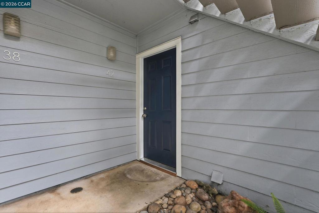 42 Emery Bay Dr