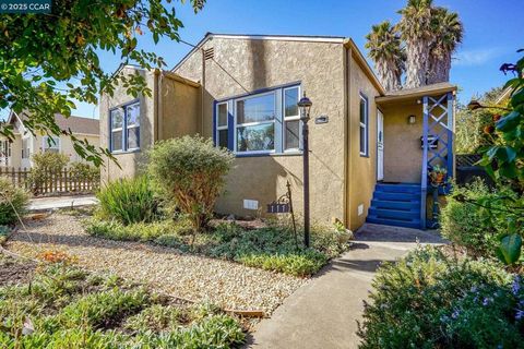 Photo of 111 Phelan Ave Ave, Vallejo, CA 94590 (MLS # 41114726)
