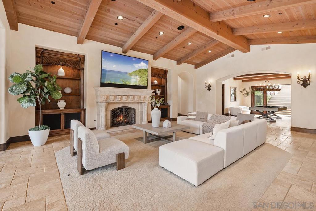 Rancho Santa Fe - Residential