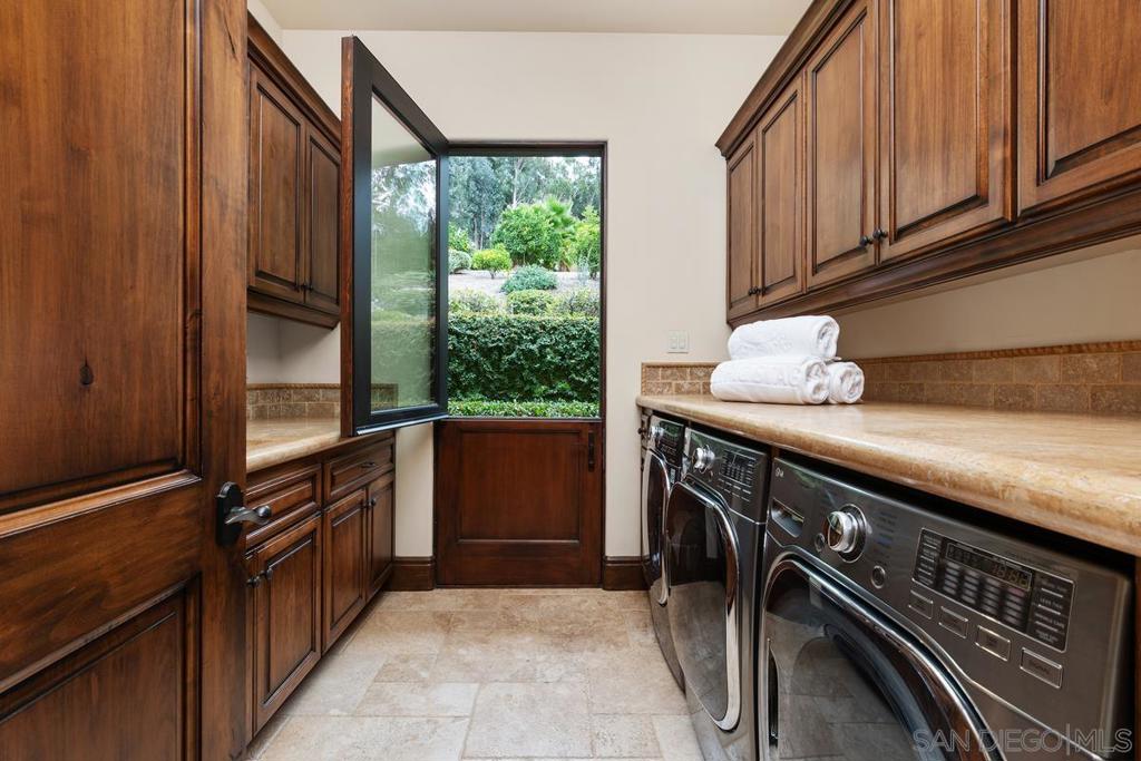 Rancho Santa Fe - Residential