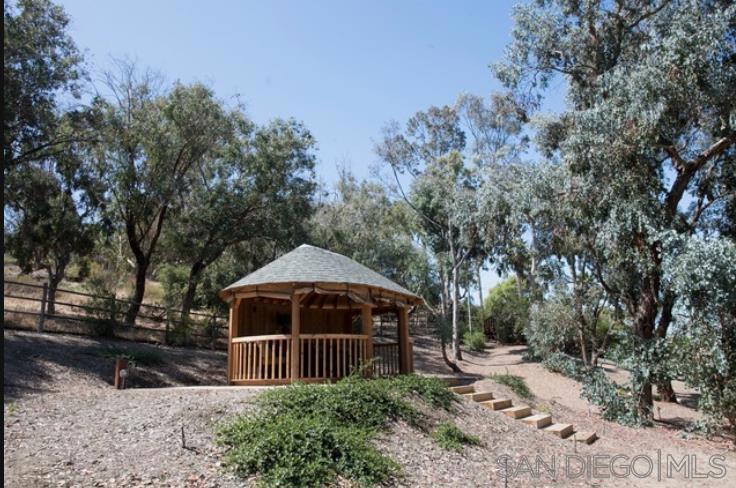 Rancho Santa Fe - Residential