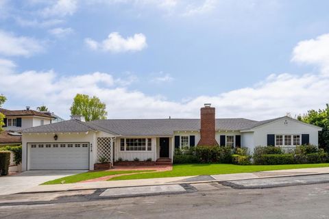 6018 Folsom Drive La Jolla CA 92037