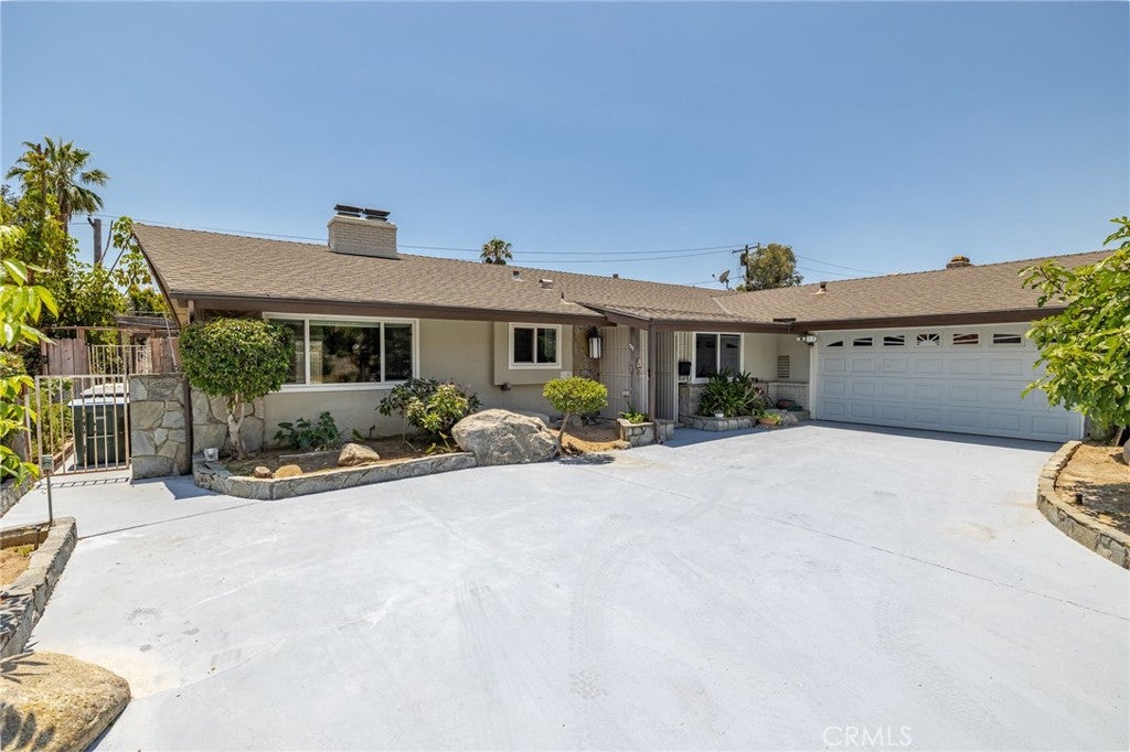 3860 Valley Lights Drive