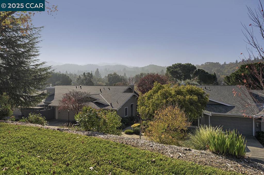 ROSSMOOR - Residential