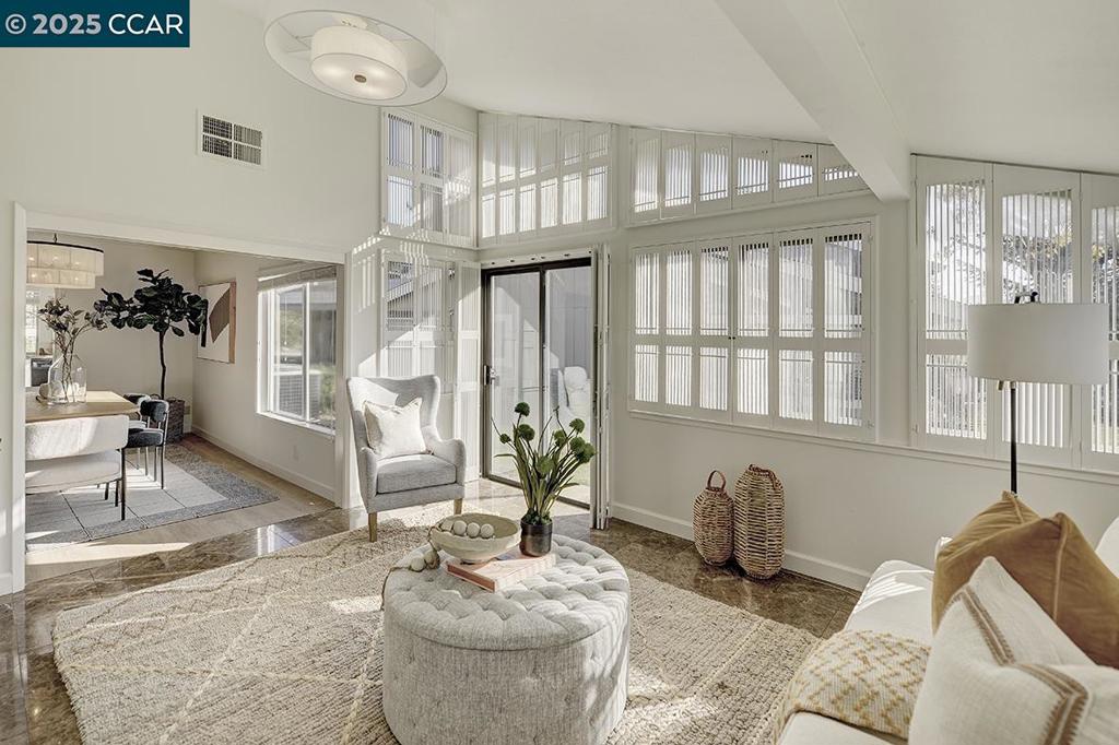 ROSSMOOR - Residential