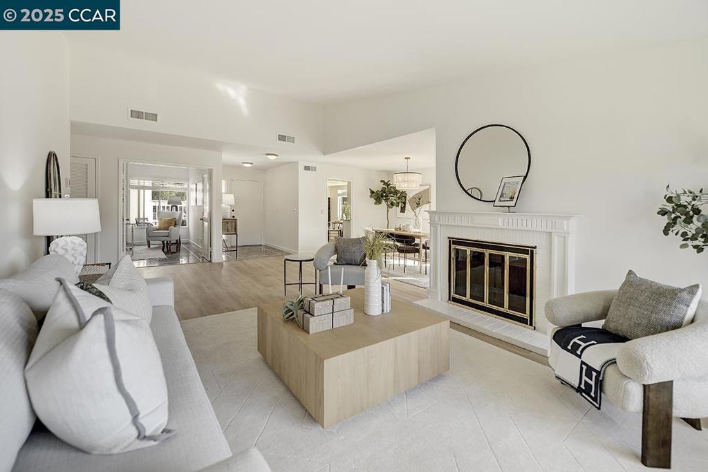 ROSSMOOR - Residential