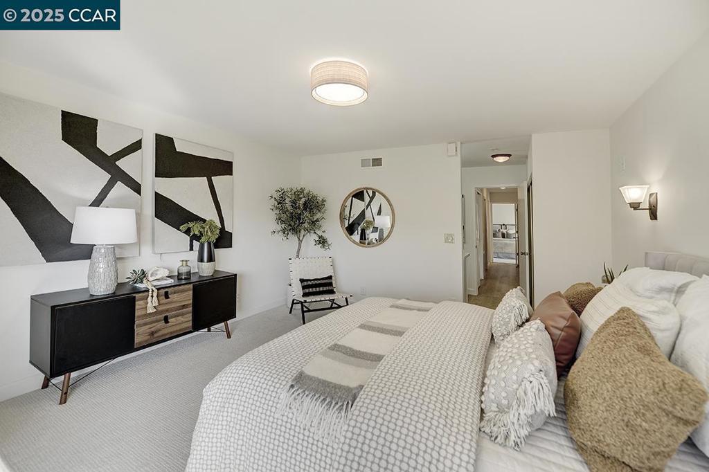 ROSSMOOR - Residential