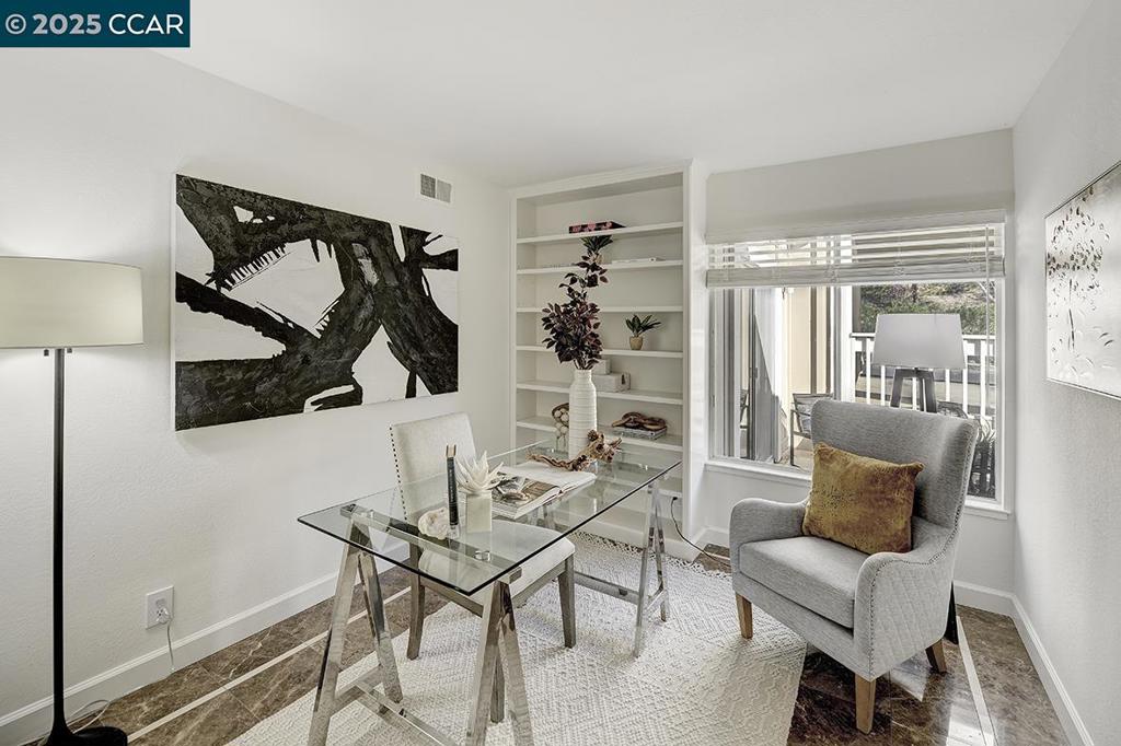 ROSSMOOR - Residential