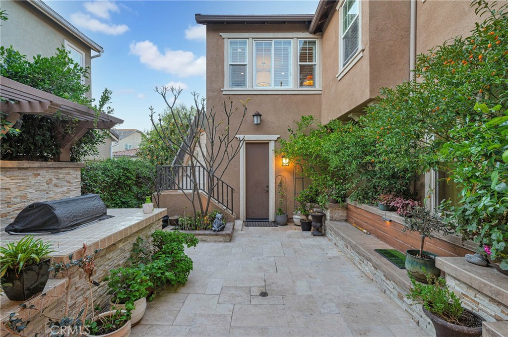 Tustin, California, 92782, United States, 5 Bedrooms Bedrooms, ,5 BathroomsBathrooms,Residential,Active,2024181
