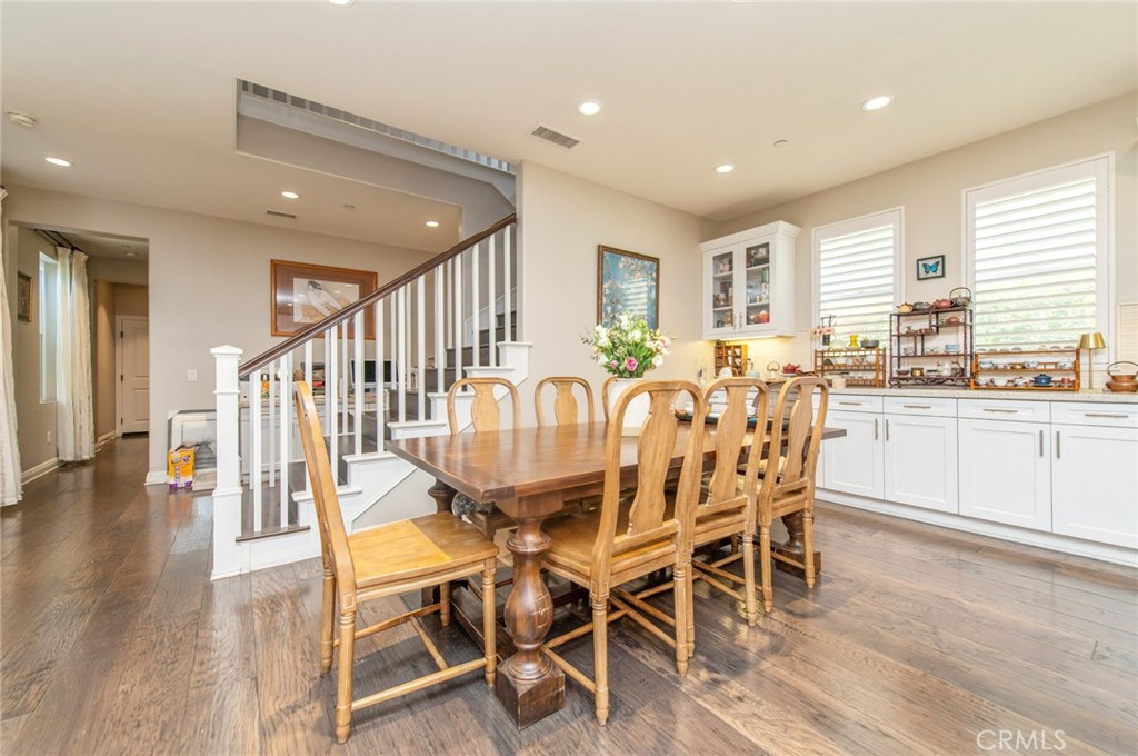 Tustin, California, 92782, United States, 5 Bedrooms Bedrooms, ,5 BathroomsBathrooms,Residential,Active,2024181