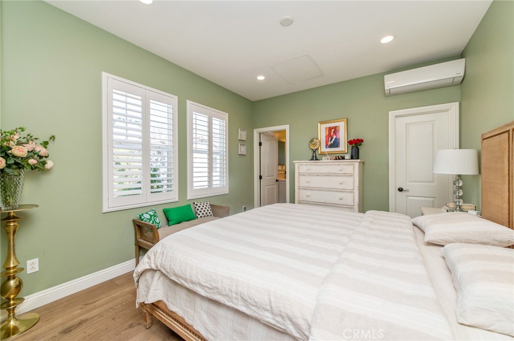 Tustin, California, 92782, United States, 5 Bedrooms Bedrooms, ,5 BathroomsBathrooms,Residential,Active,2024181