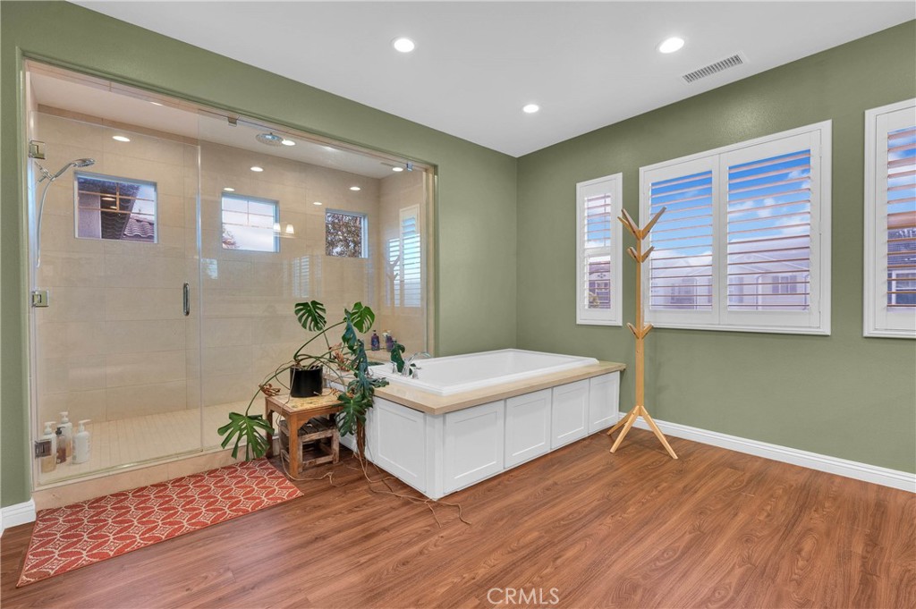 Tustin, California, 92782, United States, 5 Bedrooms Bedrooms, ,5 BathroomsBathrooms,Residential,Active,2024181