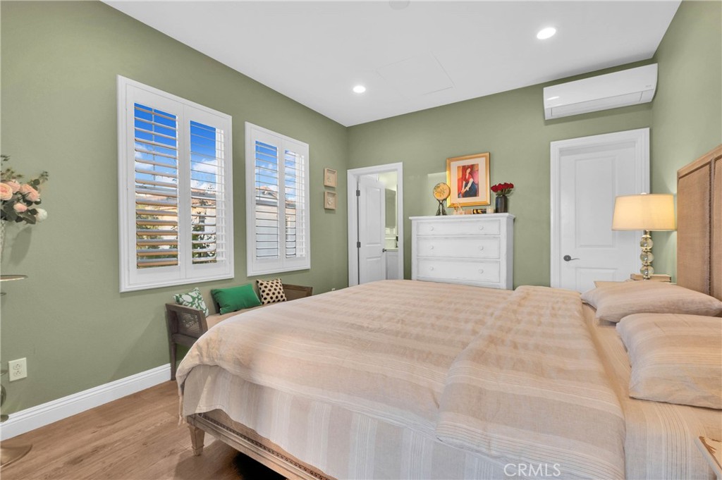 Tustin, California, 92782, United States, 5 Bedrooms Bedrooms, ,5 BathroomsBathrooms,Residential,Active,2024181