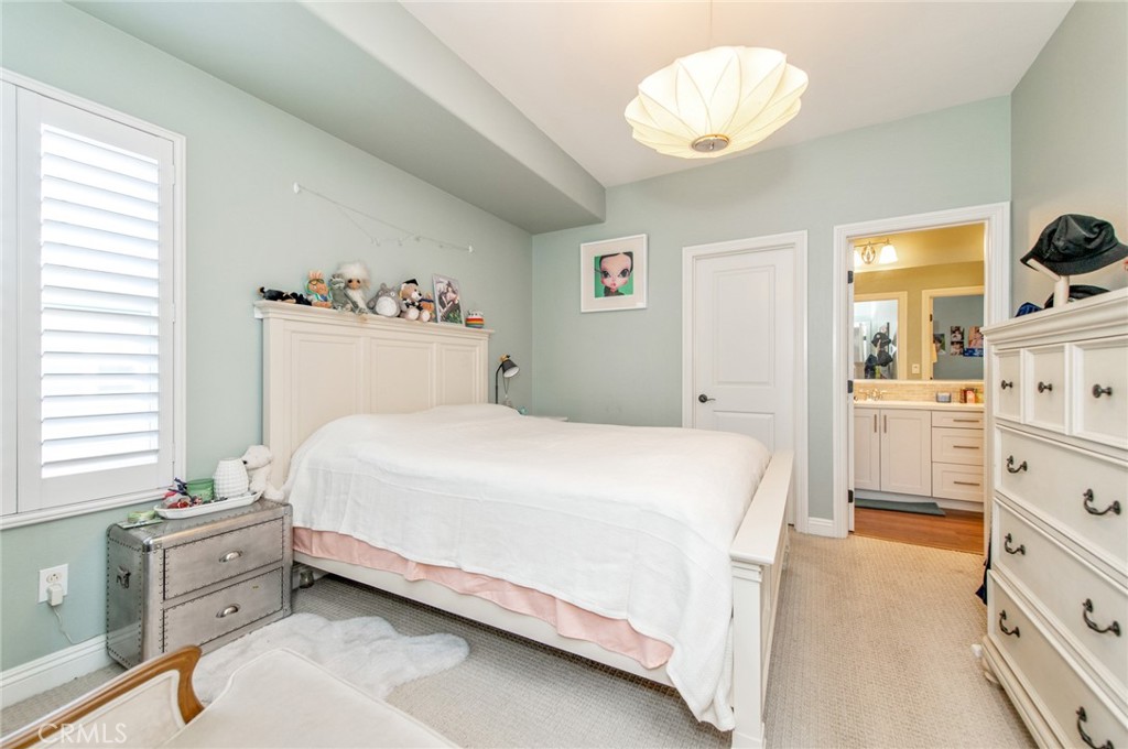 Tustin, California, 92782, United States, 5 Bedrooms Bedrooms, ,5 BathroomsBathrooms,Residential,Active,2024181